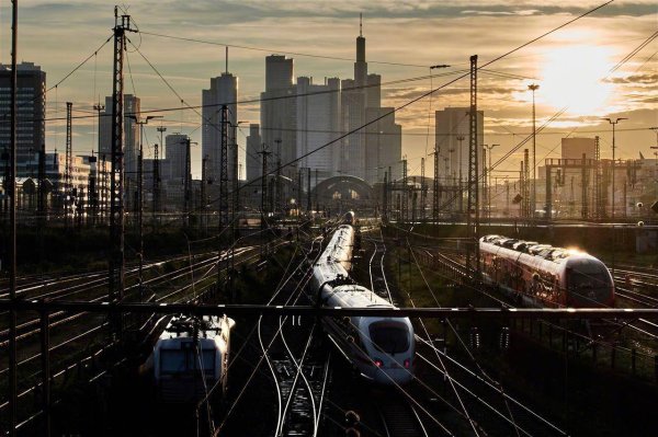 汇通资管 德国铁路两天发生三起纵火事件，“愤怒小鸟突击队”称对首起事件负责